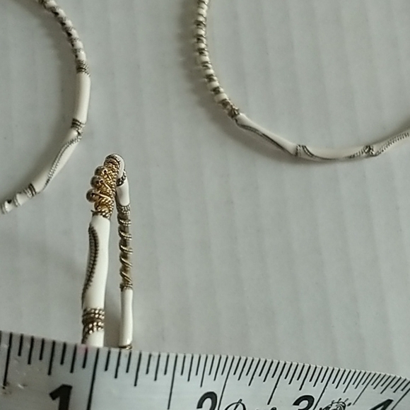 Set of Three Dainty White & Gold tone Bracelets - Picture 10 of 11